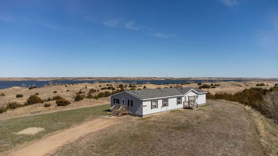 46086 South Lake Road, Burwell, NE 68823